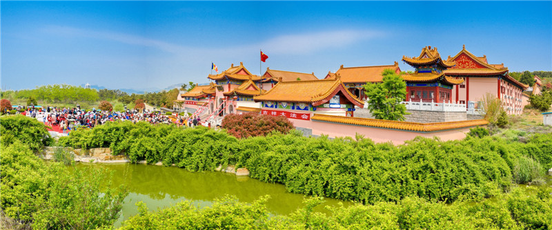 弘兴寺法会.jpg