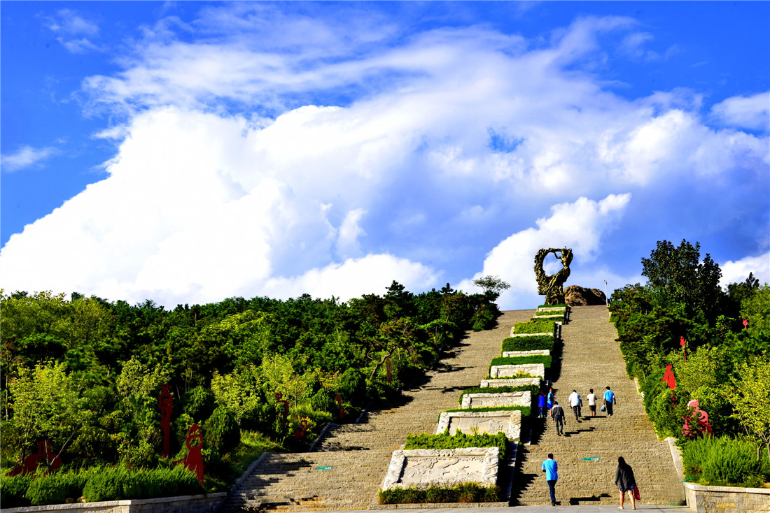 圣母山